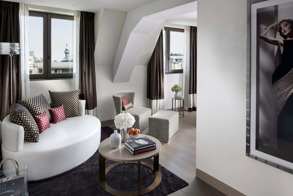039 - Mandarin Oriental, Paris Hotel - Paris, France - Duplex Suite