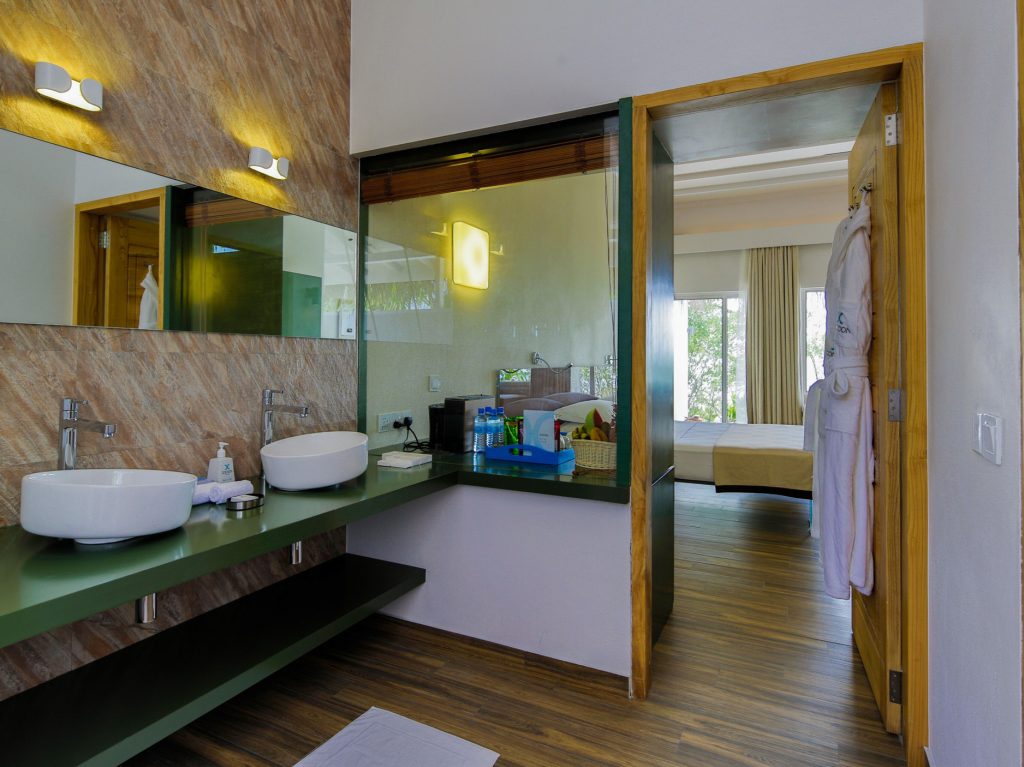 Cocoon Maldives Resort - Ookolhufinolhu, Lhaviyani Atoll, Maldives - Beach Villa Bathroom