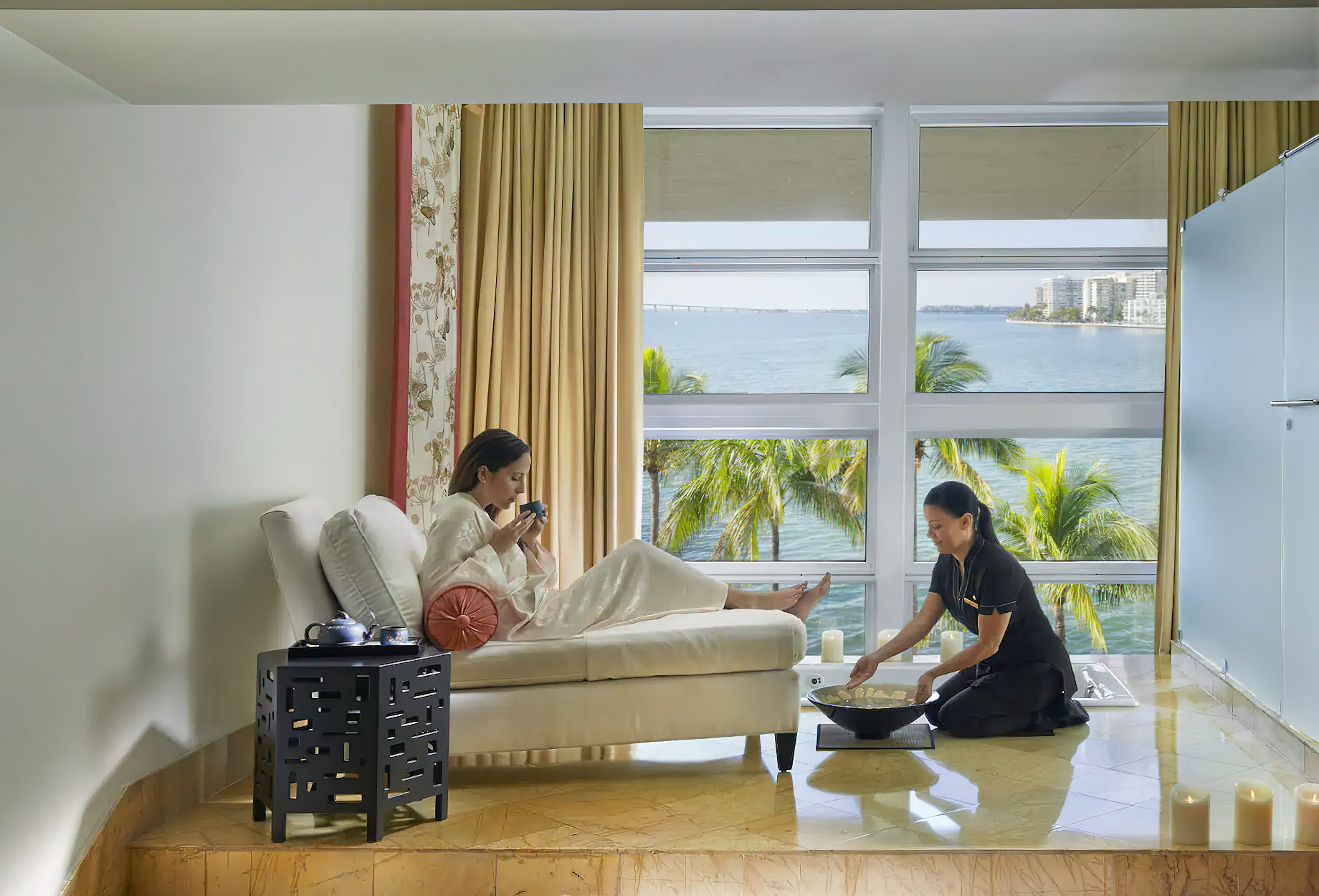 Mandarin Oriental, Miami Hotel – Miami, FL, USA – Spa Treatment Room