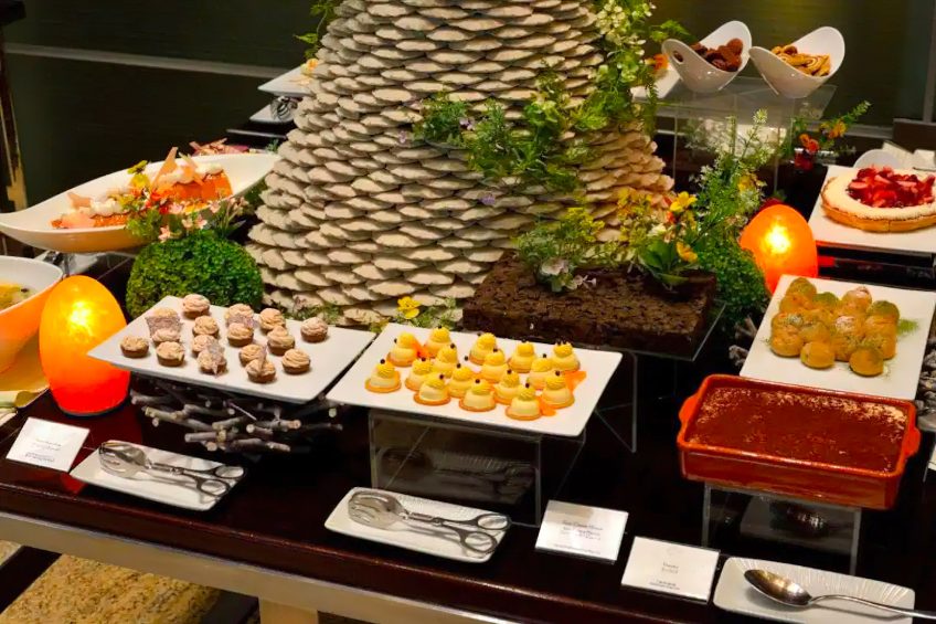 Mandarin Oriental, Tokyo Hotel - Tokyo, Japan - Ventaglio Restaurant Gourmet Buffet