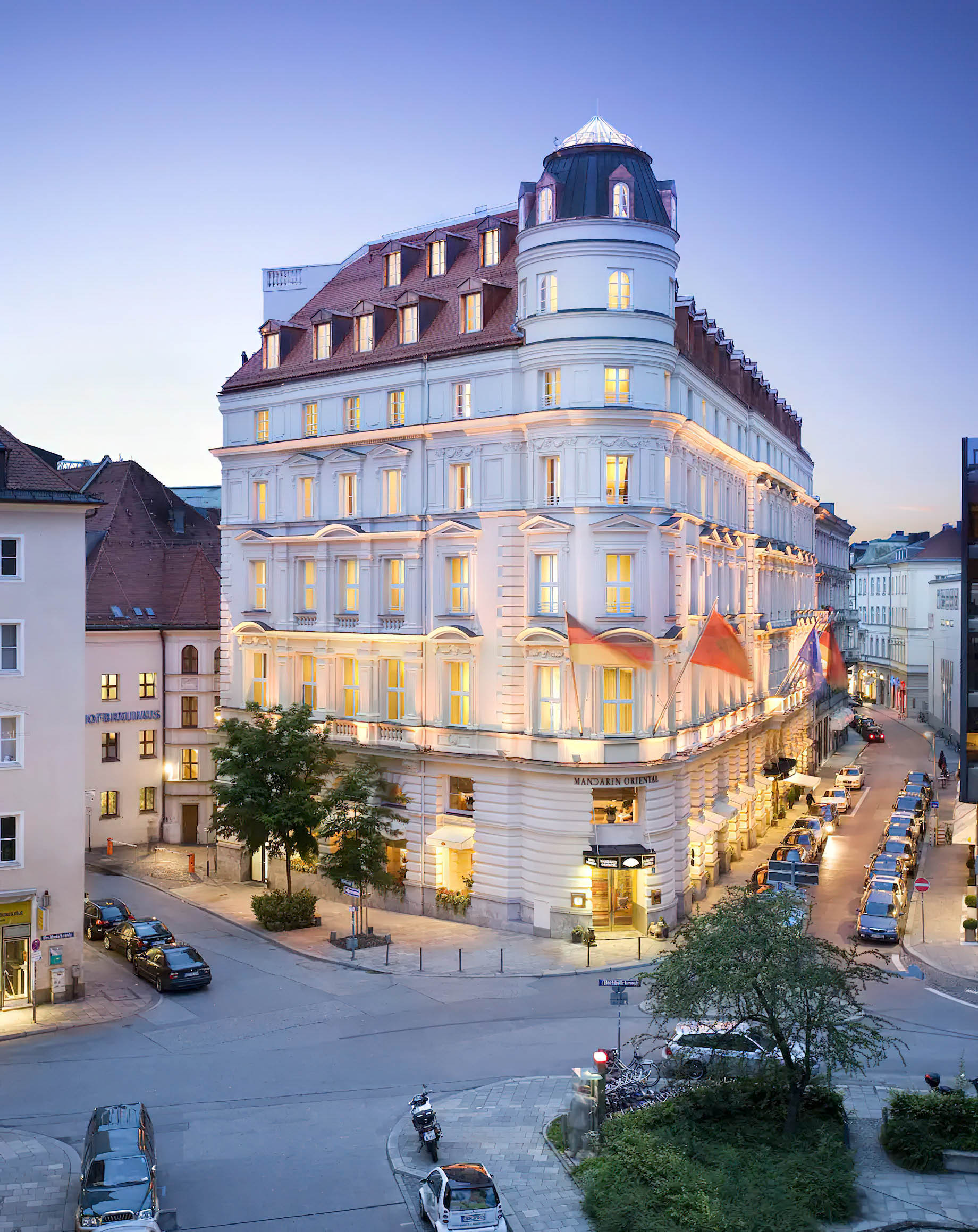 Mandarin Oriental, Munich Hotel – Munich, Germany – Hotel Exterior Sunset