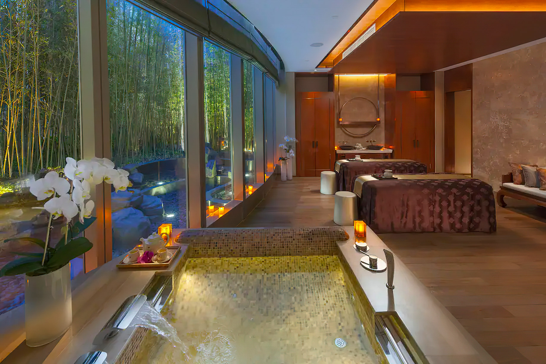 Mandarin Oriental Pudong, Shanghai Hotel - Shanghai, China - Spa Treatment Room