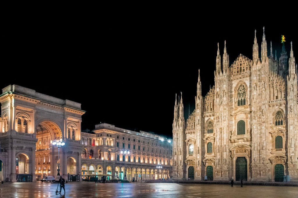 Mandarin Oriental, Milan Hotel - Milan, Italy - Duomo di Milano Night