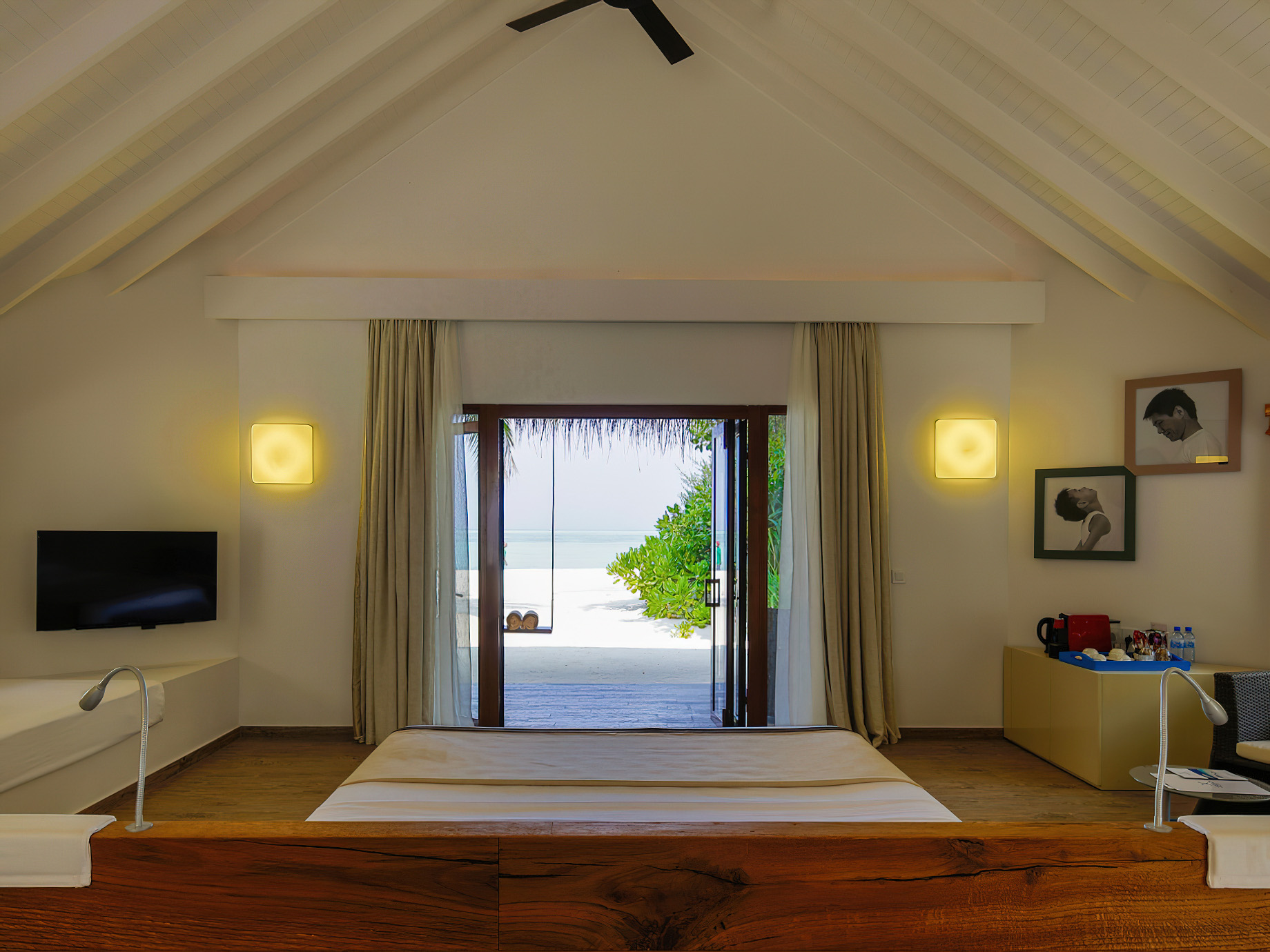 Cocoon Maldives Resort - Ookolhufinolhu, Lhaviyani Atoll, Maldives - Beach Suite with Pool Interior