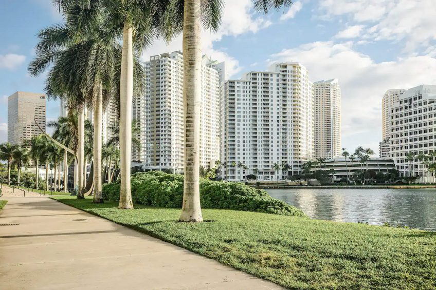 Mandarin Oriental, Miami Hotel - Miami, FL, USA - Walking Path