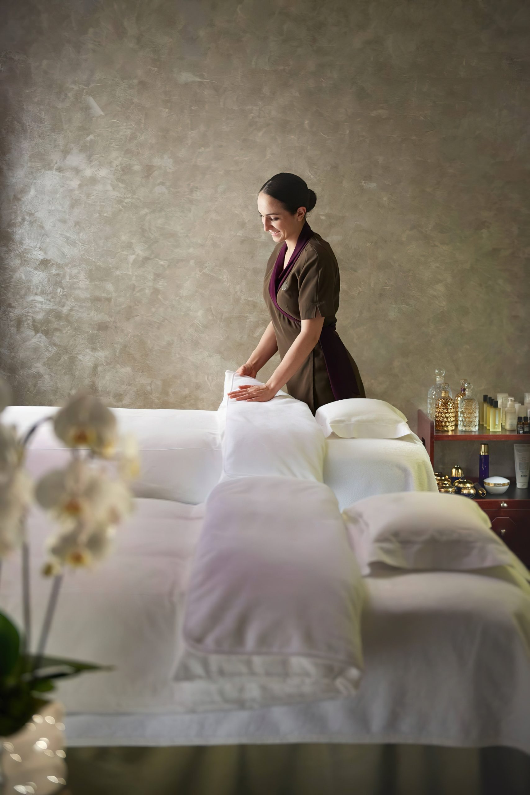 067 – Mandarin Oriental, Paris Hotel – Paris, France – Spa Massage Tables