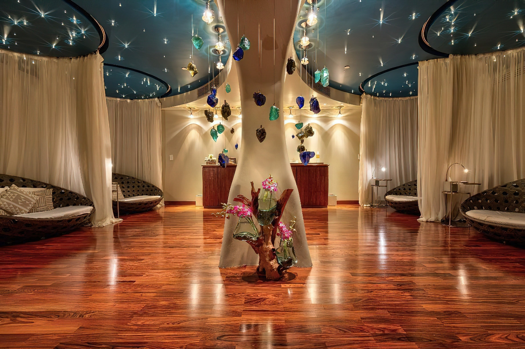 Al Faisaliah Hotel – Riyadh, Saudi Arabia – Ladies Spa