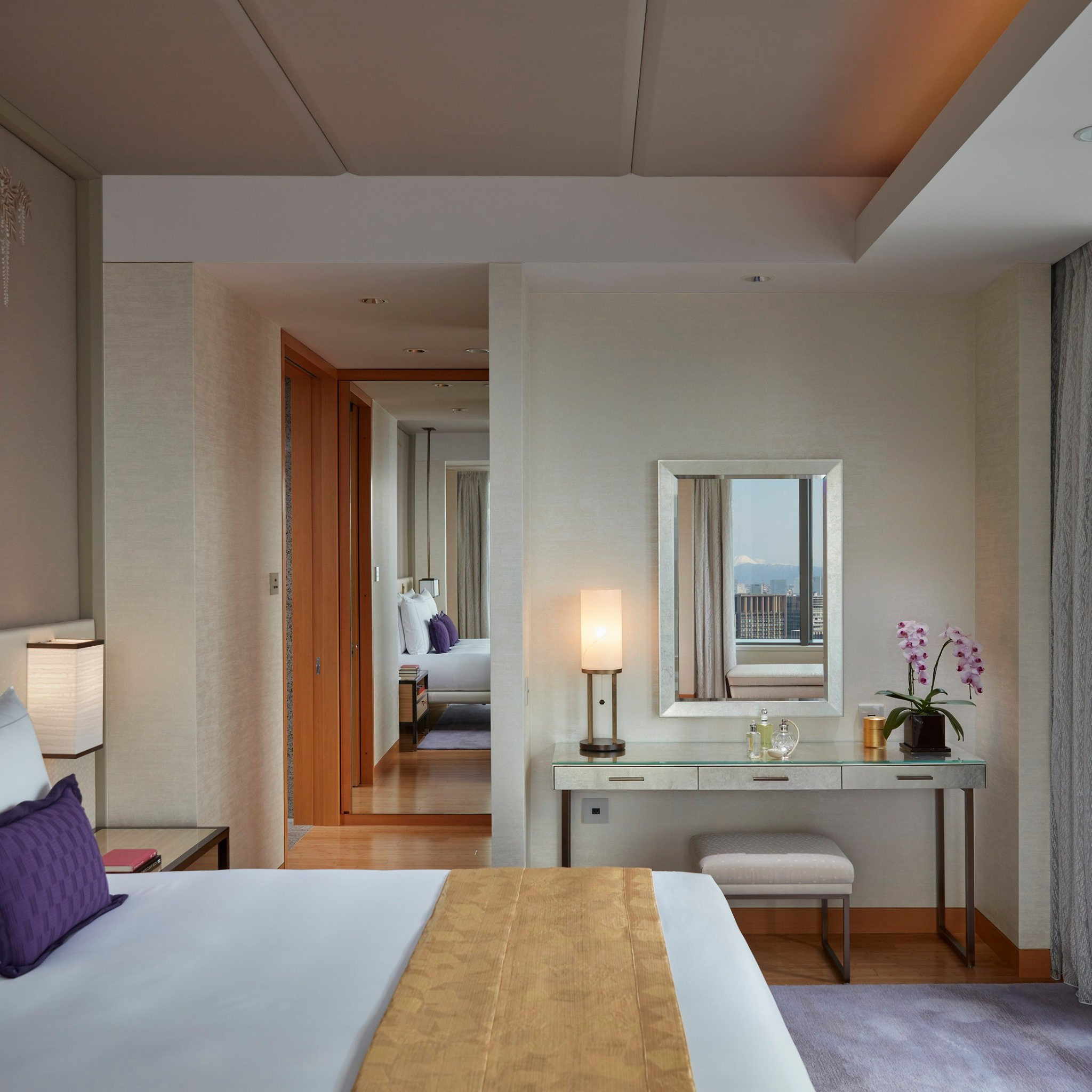 Mandarin Oriental, Tokyo Hotel - Tokyo, Japan - Executive Suite Interior