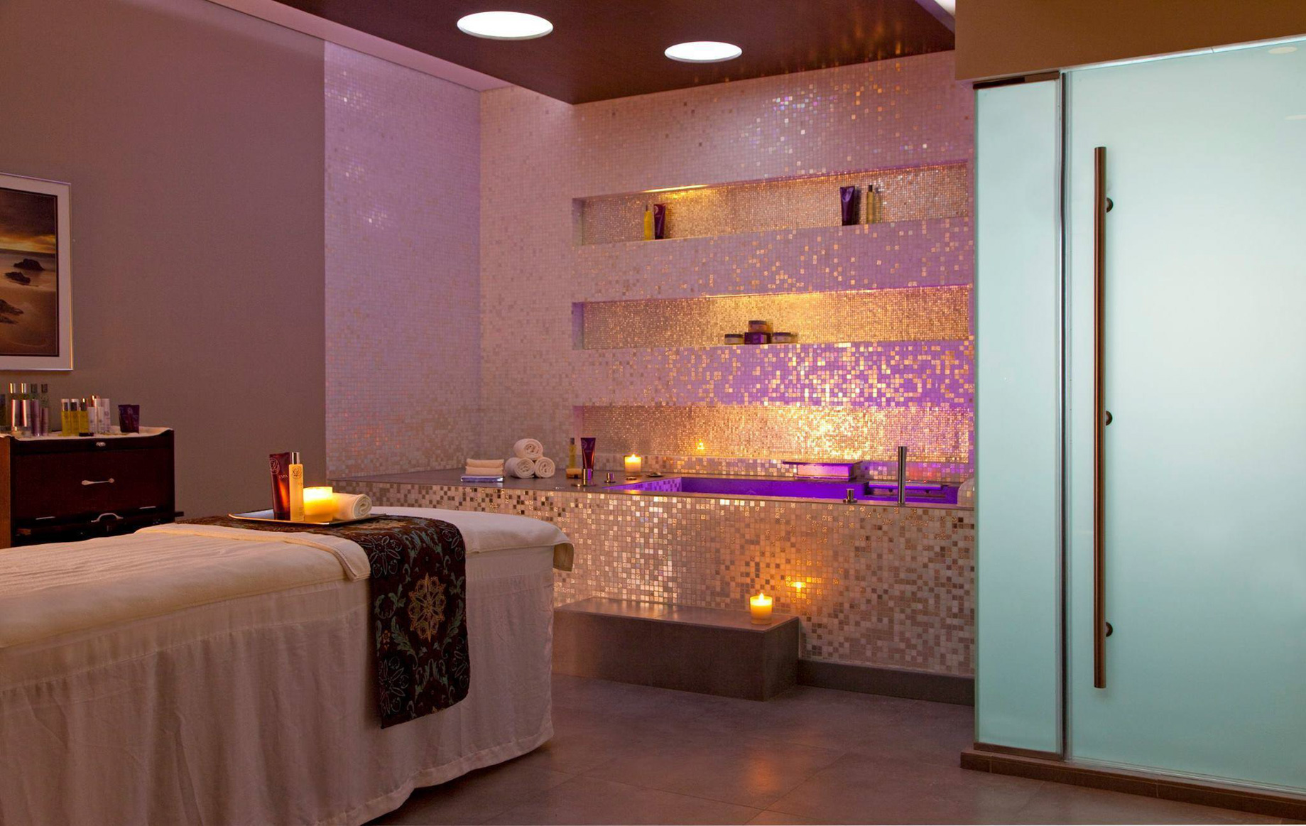 Al Faisaliah Hotel - Riyadh, Saudi Arabia - Spa Treatment Room