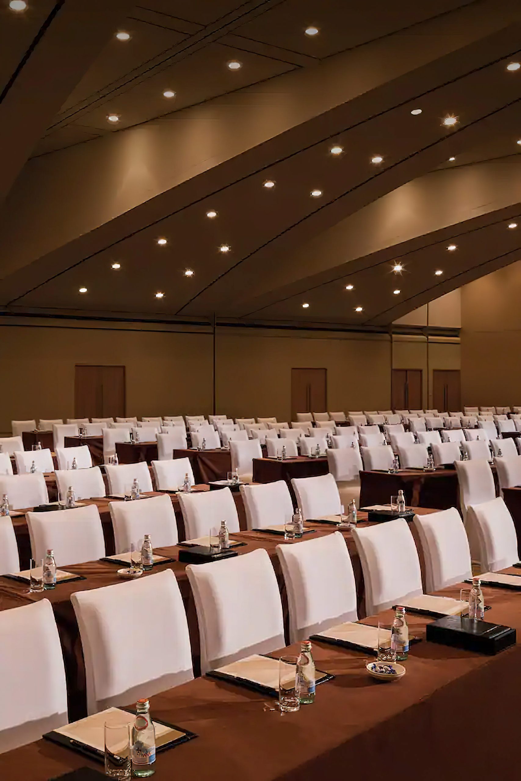 Al Faisaliah Hotel – Riyadh, Saudi Arabia – Grand Hall