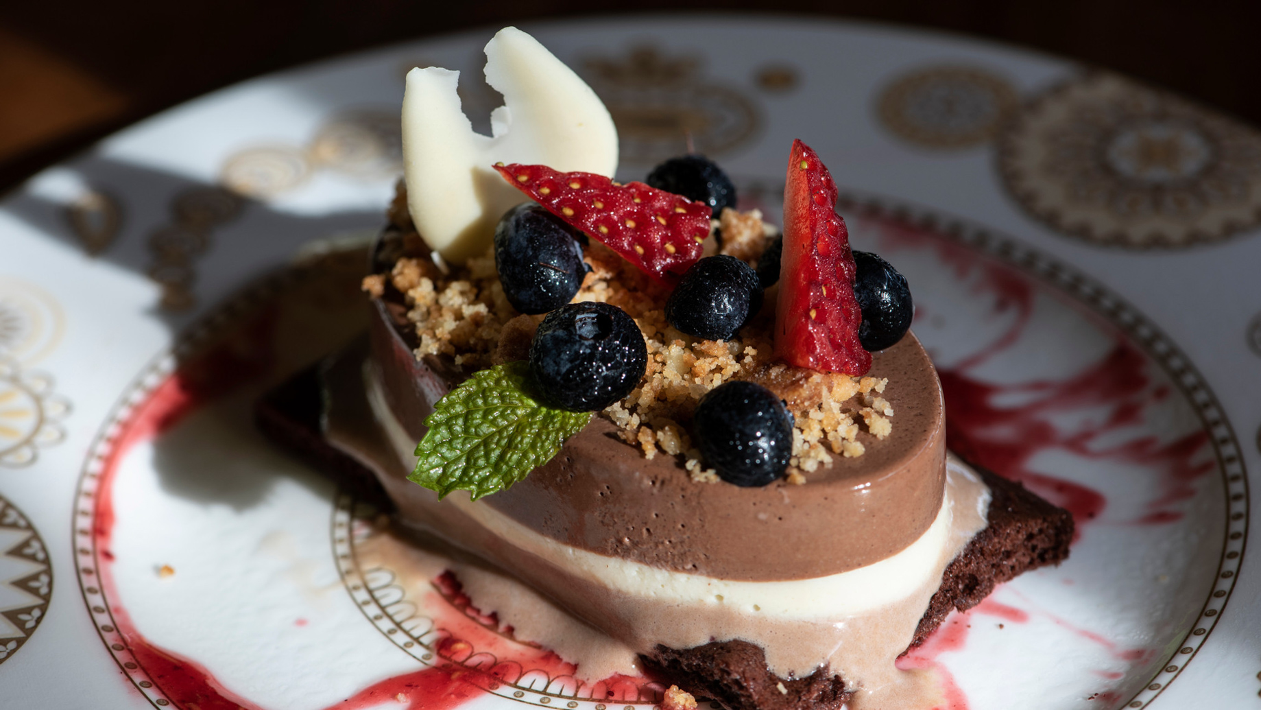 You & Me Maldives Resort - Uthurumaafaru, Raa Atoll, Maldives - The Sand Restaurant Dessert