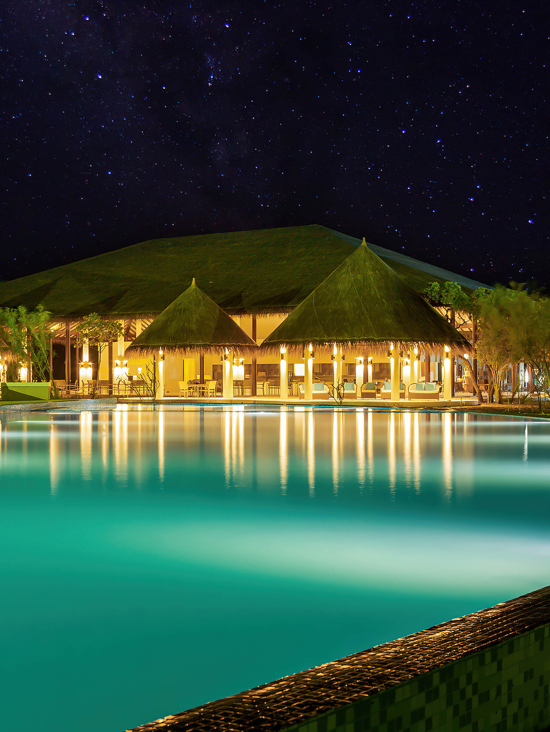 Cocoon Maldives Resort – Ookolhufinolhu, Lhaviyani Atoll, Maldives – Pool Night View