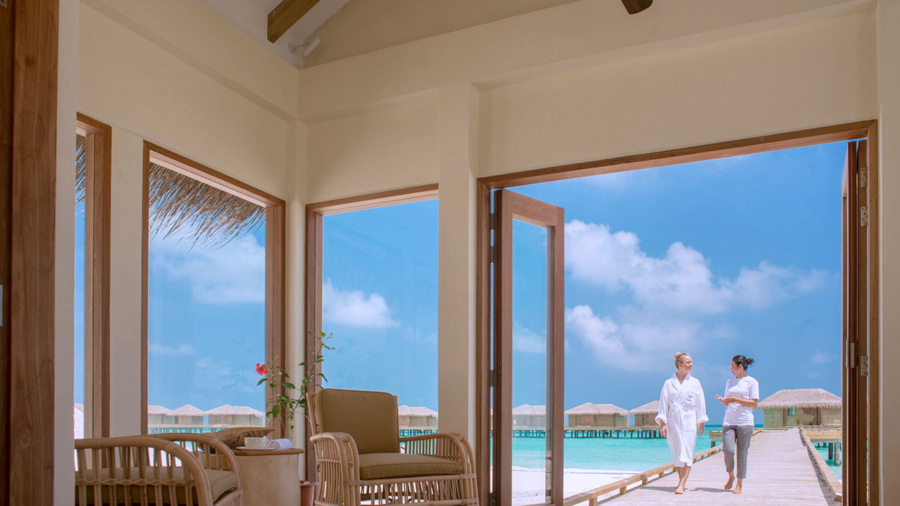 You & Me Maldives Resort – Uthurumaafaru, Raa Atoll, Maldives – Elizabeth Arden Overwater Spa