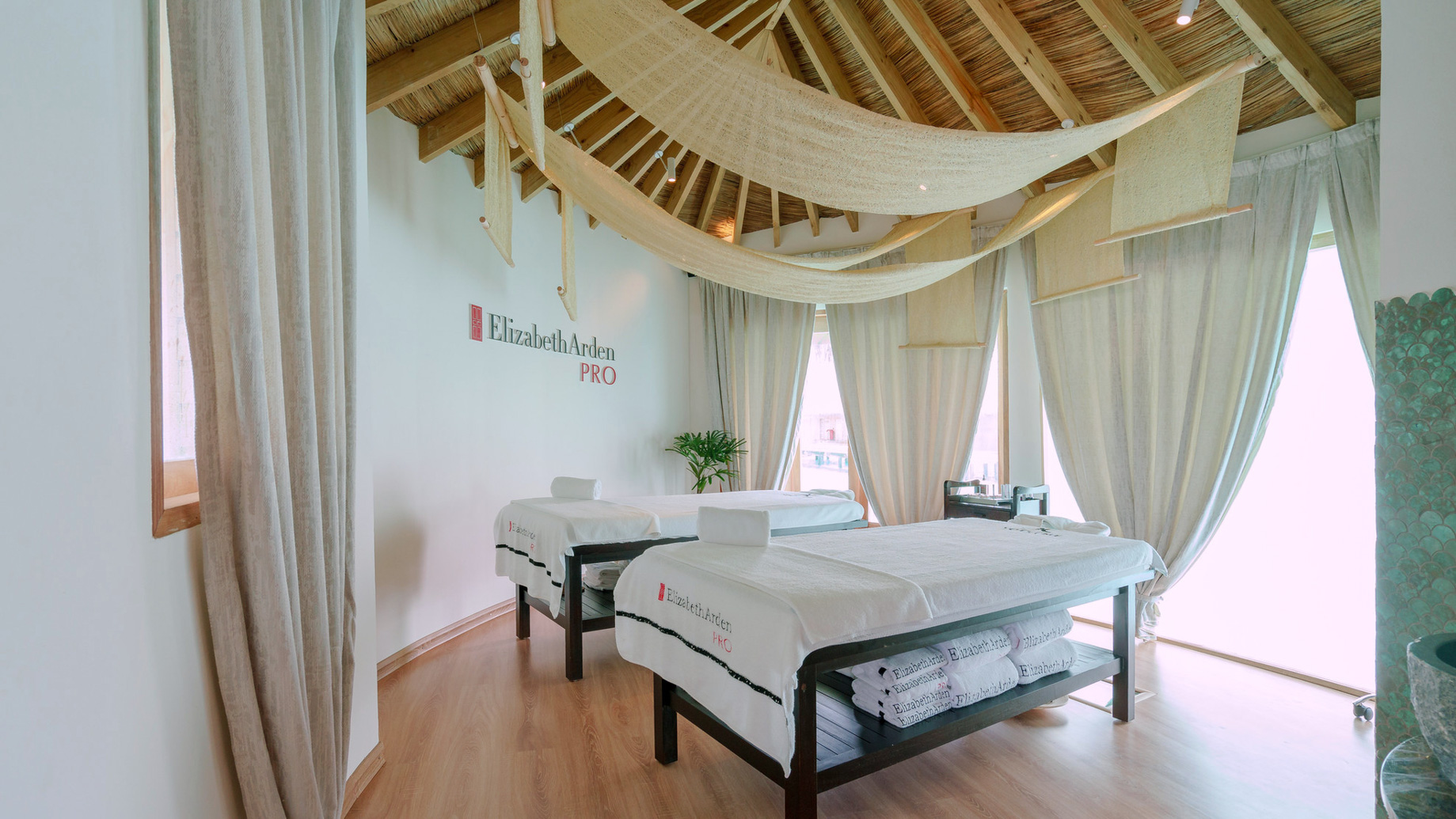 You & Me Maldives Resort - Uthurumaafaru, Raa Atoll, Maldives - Elizabeth Arden Overwater Spa