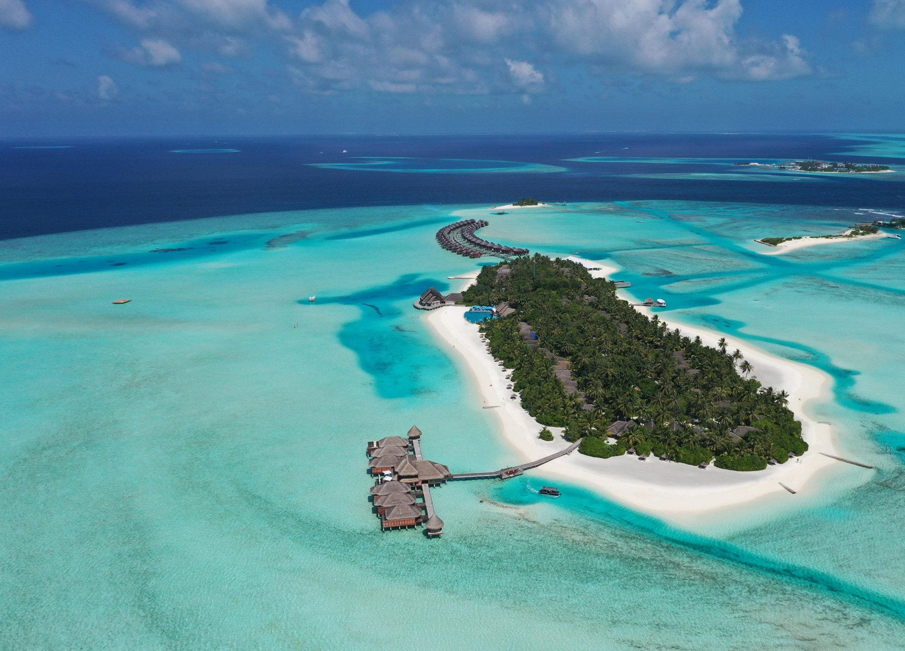 Anantara Thigu Maldives Resort – South Male Atoll, Maldives – Aerial View