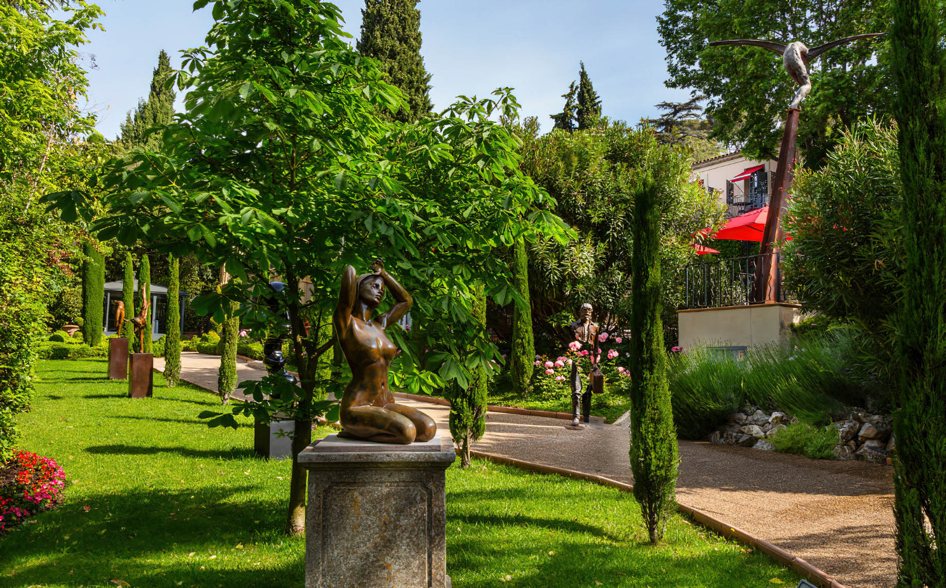 Villa Gallici Relais Châteaux Hotel – Aix-en-Provence, France – Spectacular Garden Art