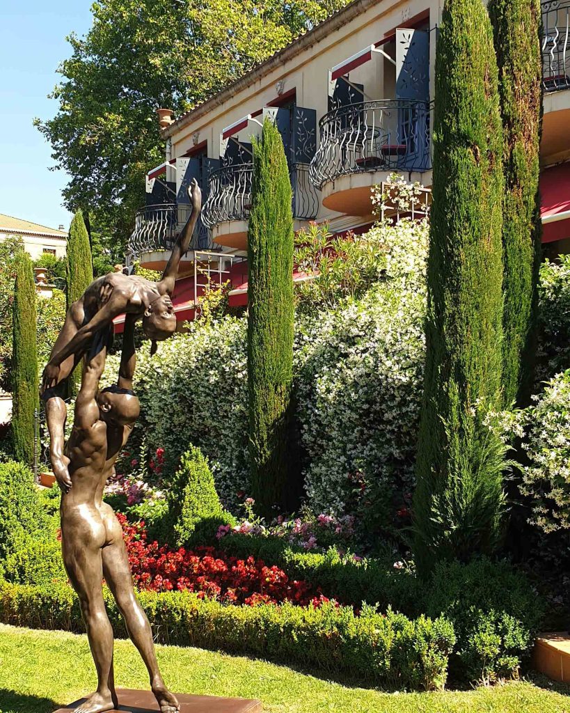 Villa Gallici Relais Châteaux Hotel - Aix-en-Provence, France - Spectacular Garden Art