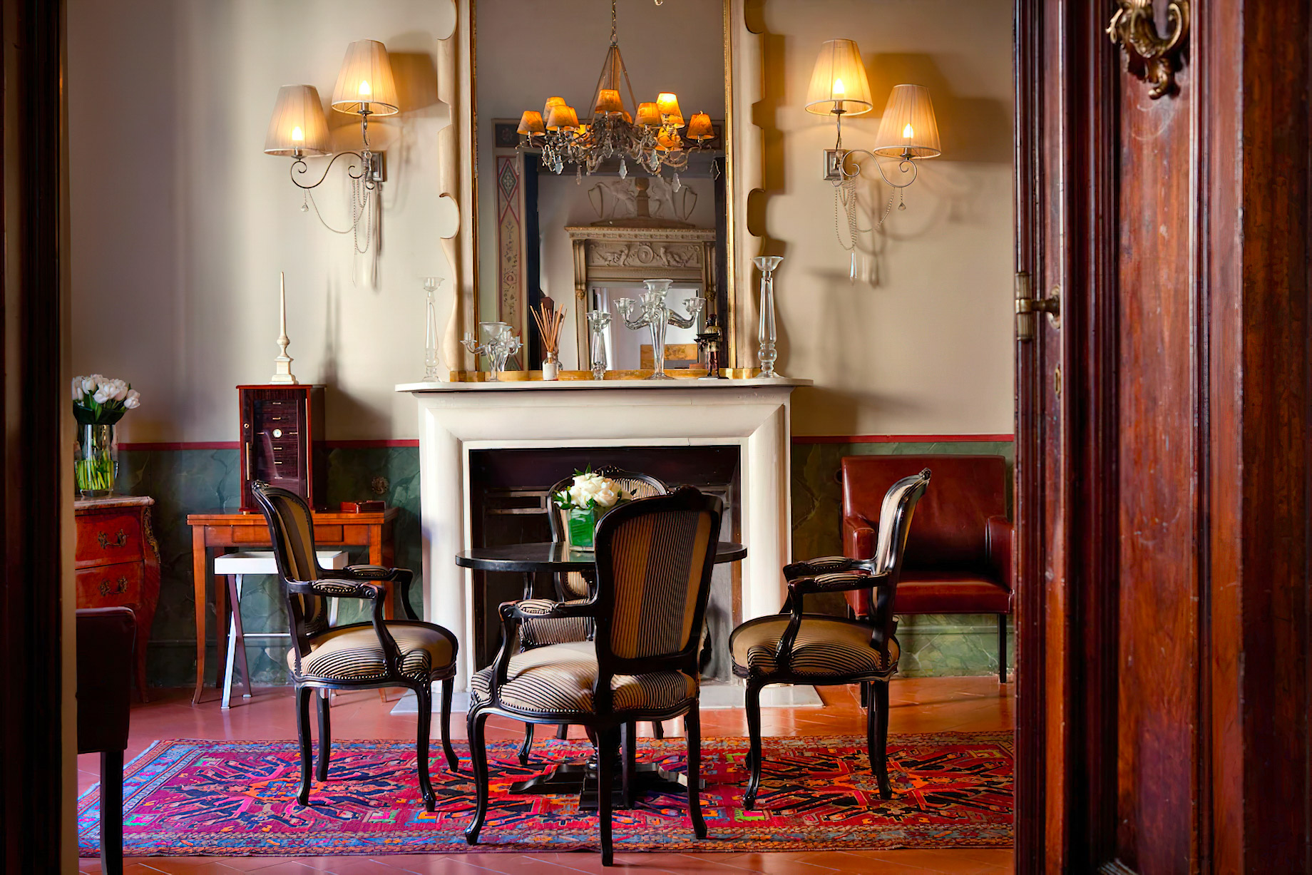 Relais Santa Croce By Baglioni Hotels & Resorts – Florence, Italy – Lounge