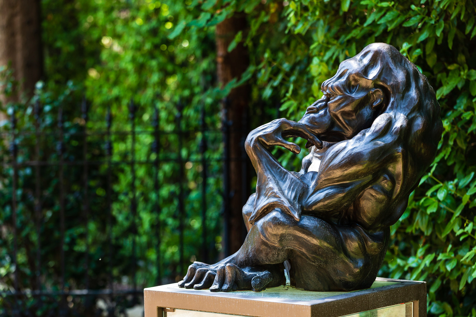 Villa Gallici Relais Châteaux Hotel – Aix-en-Provence, France – Spectacular Garden Art