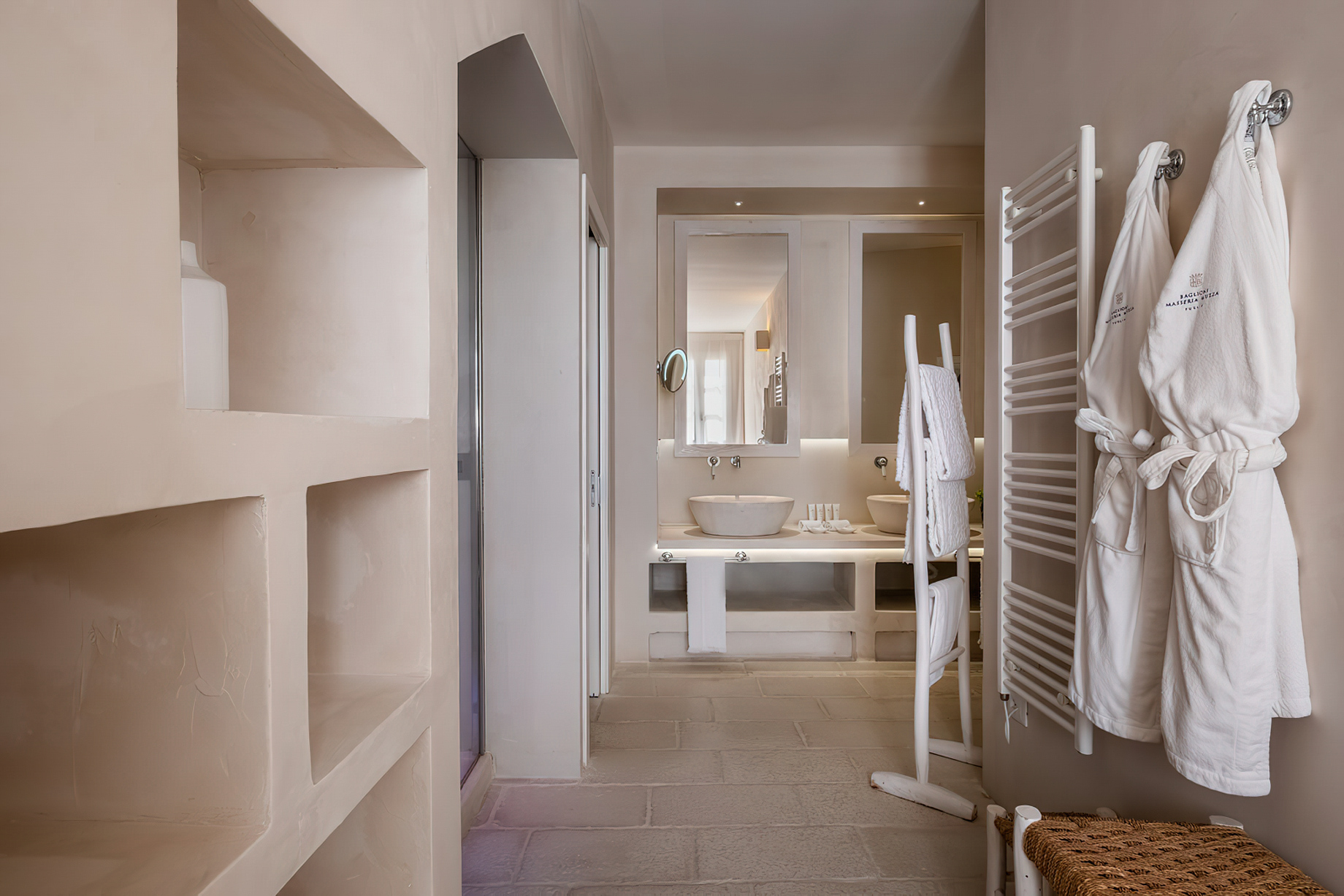 Baglioni Masseria Muzza Hotel – Puglia, Italy – Deluxe Suite Bathroom