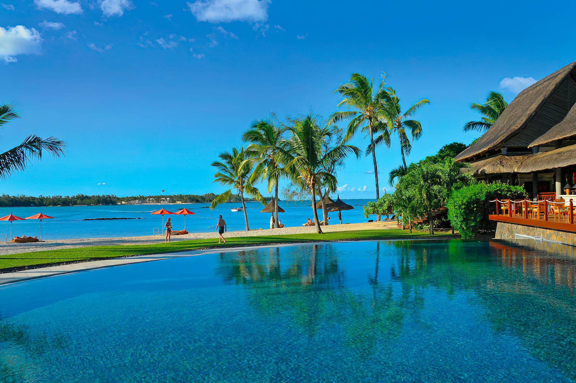 Constance Prince Maurice Resort – Mauritius – Pool Beach View