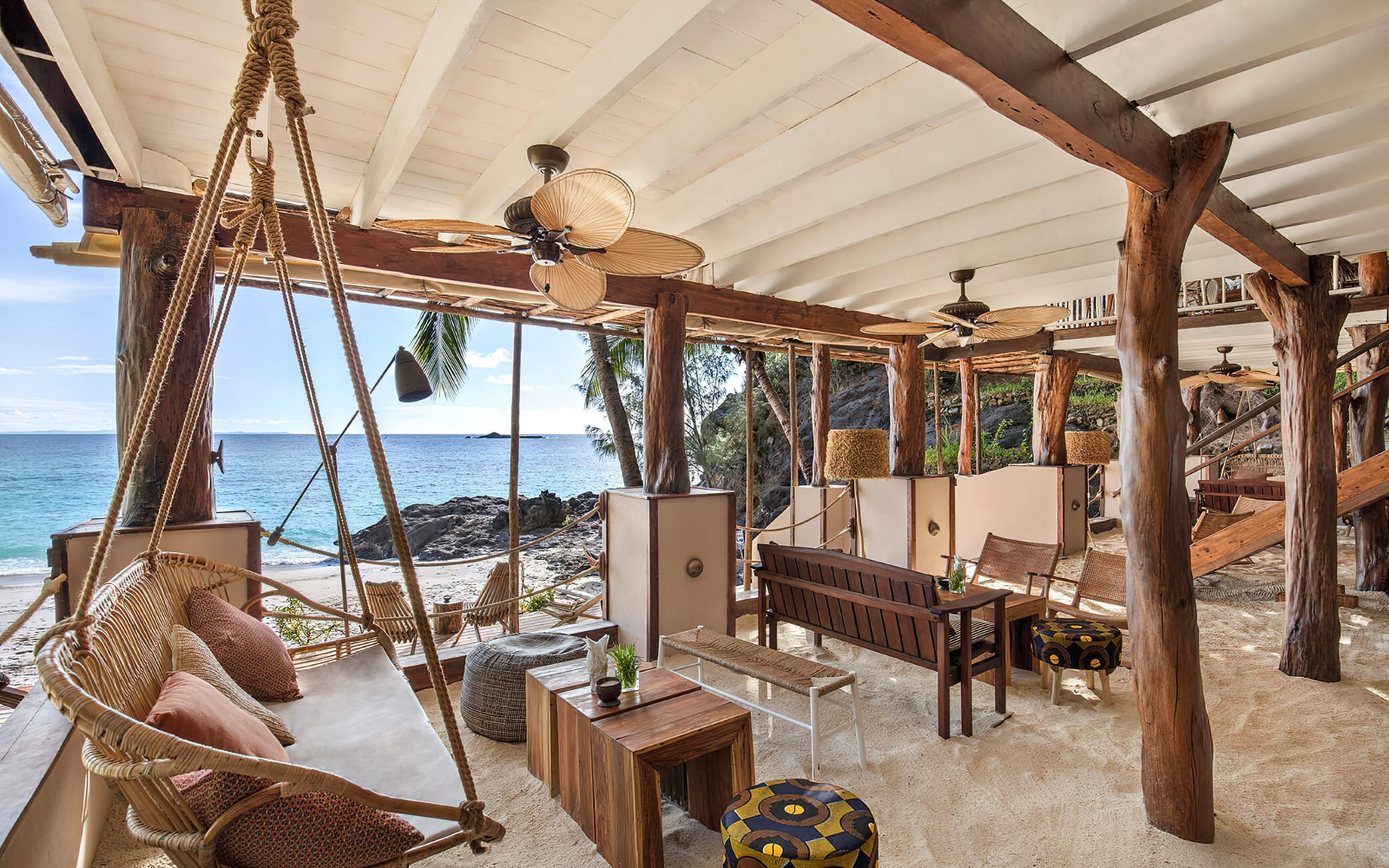 Constance Tsarabanjina Island Resort - Madagascar - Tsarabanjina Restaurant Lounge