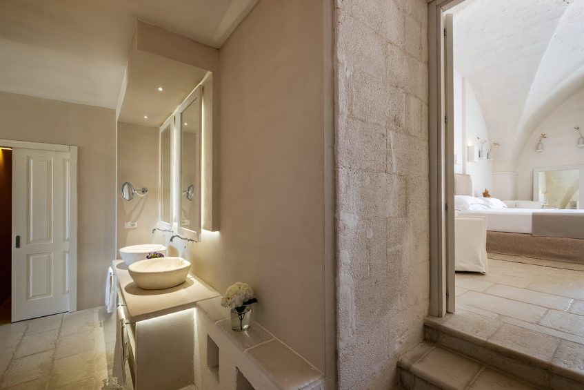 Baglioni Masseria Muzza Hotel - Puglia, Italy - Deluxe Suite Bathroom Vanity