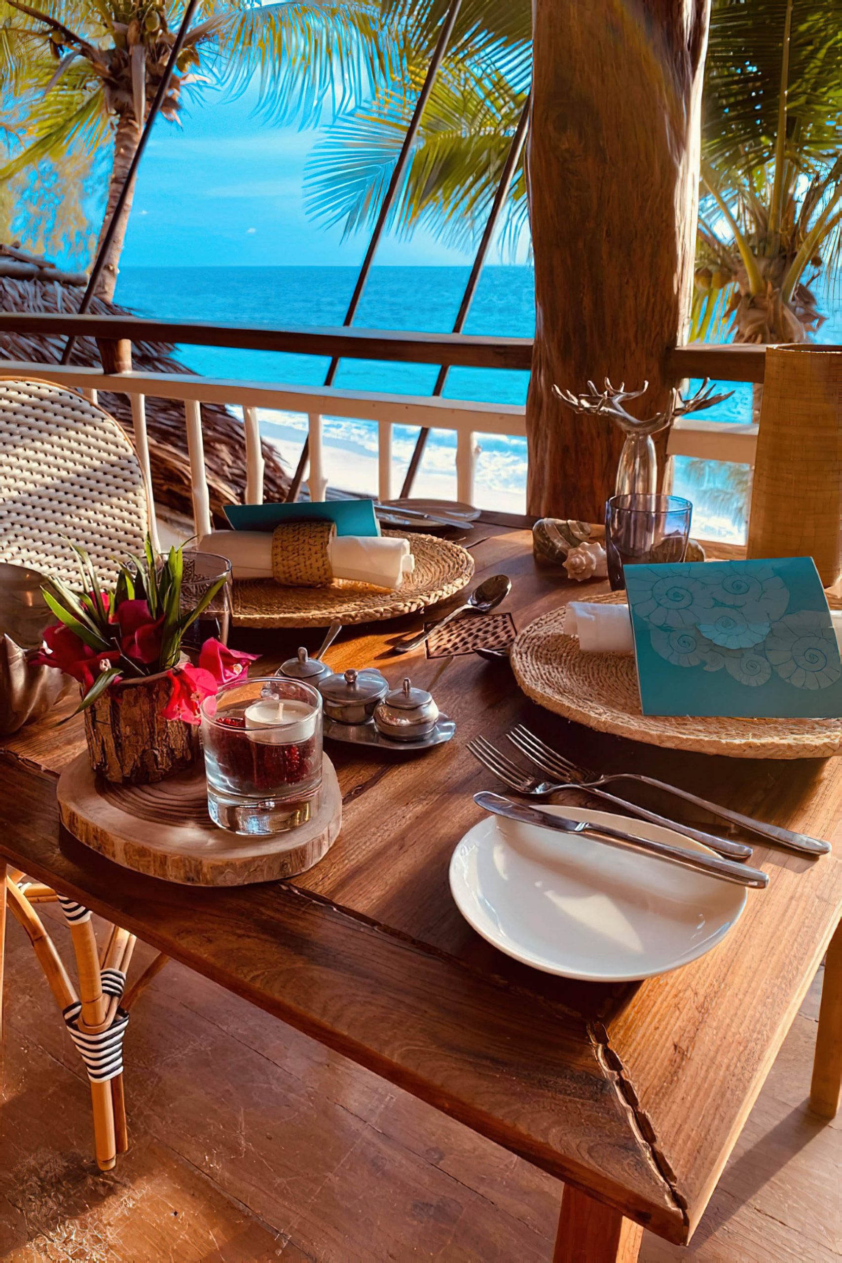 Constance Tsarabanjina Island Resort – Madagascar – Ocean View Dining