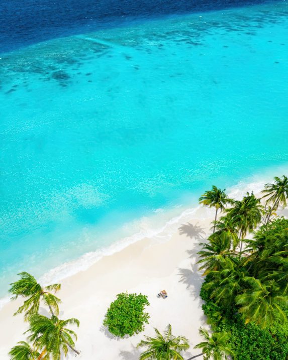 Baglioni Resort Maldives - Maagau Island, Rinbudhoo, Maldives - Beach Private Dining Aerial View