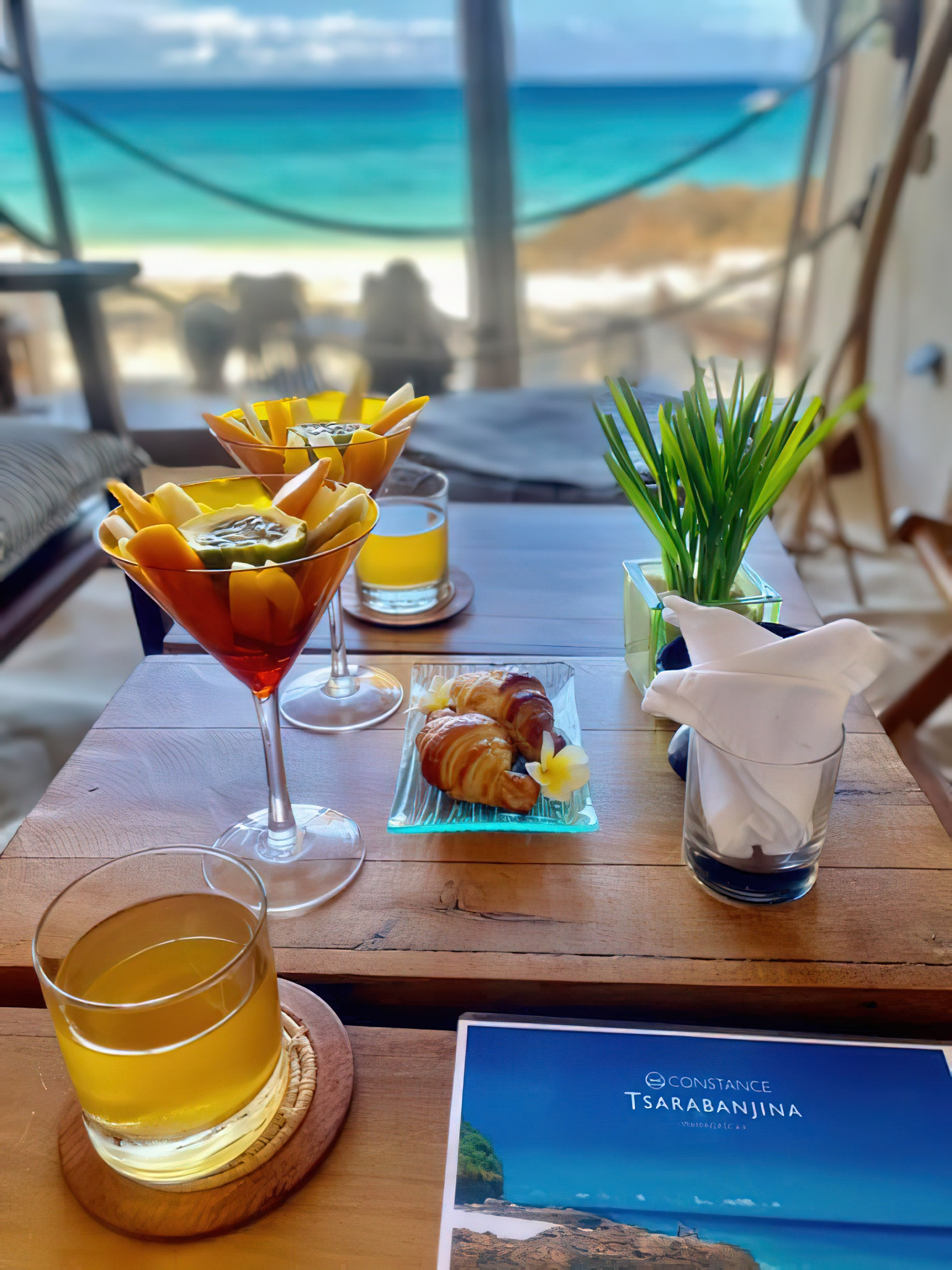 Constance Tsarabanjina Island Resort - Madagascar - Ocean View Dining