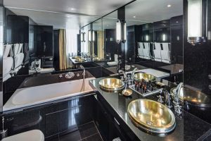 Baglioni Hotel London - South Kensington, London, United Kingdom - Presidential Suite Bathroom