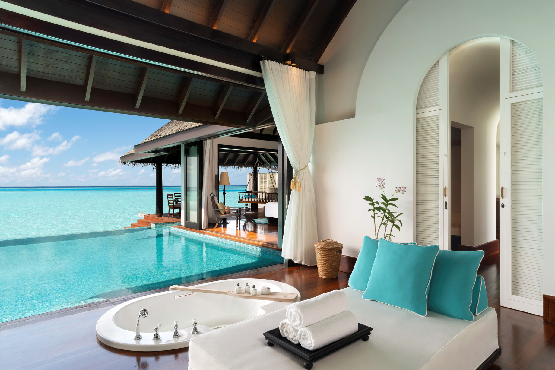 Anantara Kihavah Maldives Villas Resort - Baa Atoll, Maldives - Over Water Pool Villa Ocean View