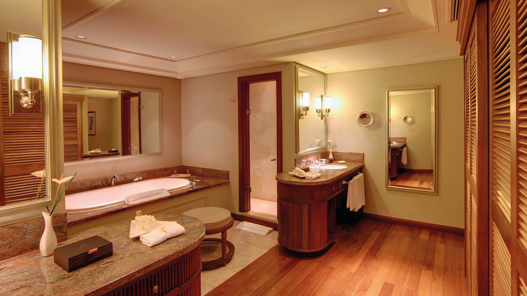 Constance Prince Maurice Resort - Mauritius - Family Suite Bathroom