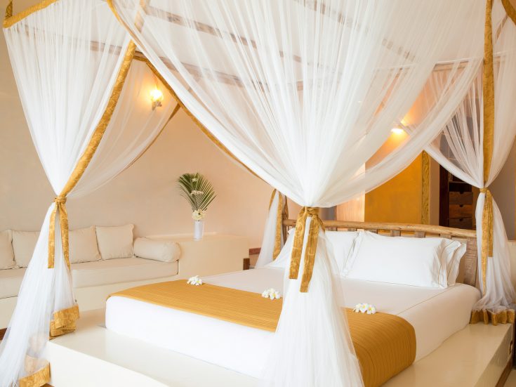 Gold Zanzibar Beach House & Spa Resort - Nungwi, Zanzibar, Tanzania - Deluxe Ocean View Room Bed