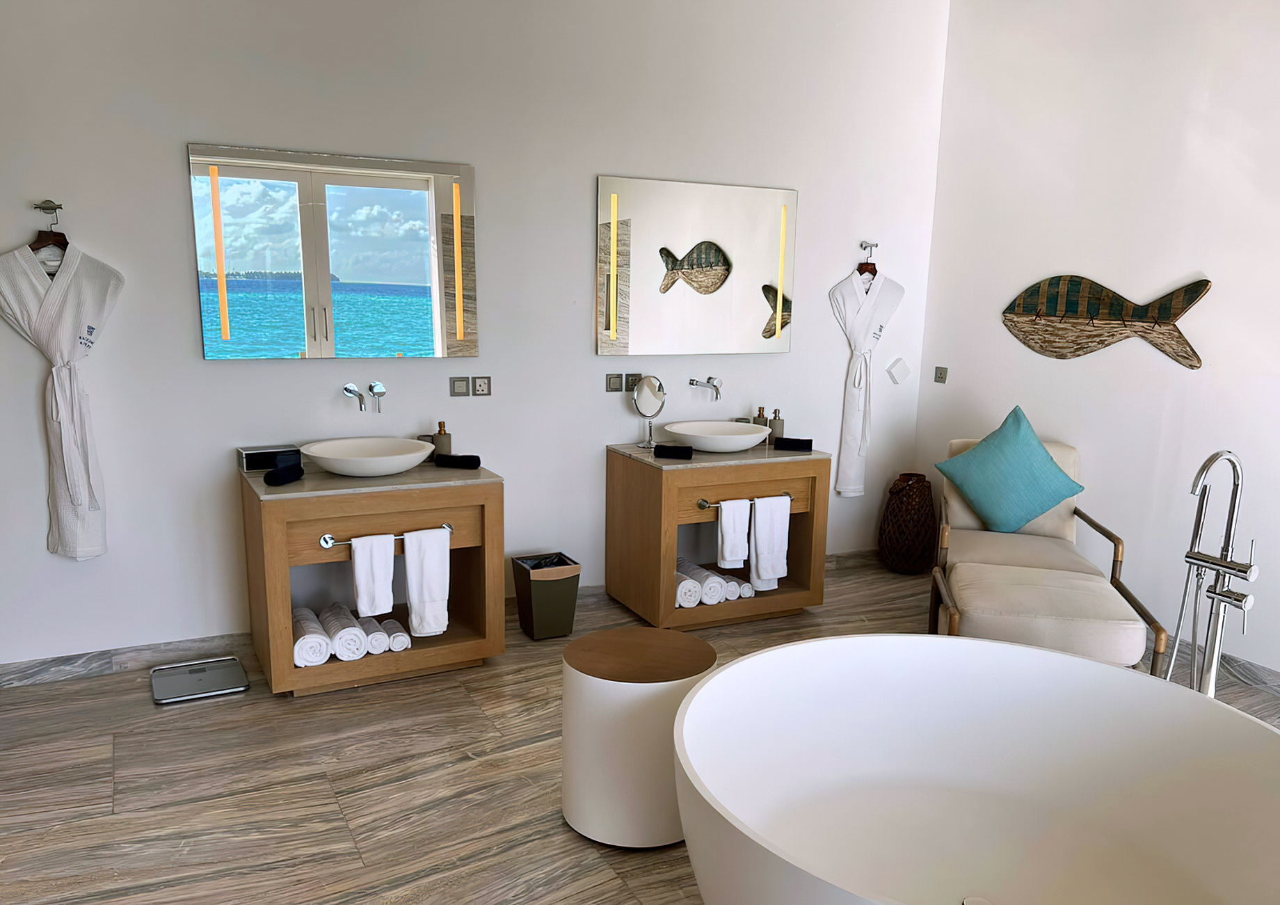 Baglioni Resort Maldives - Maagau Island, Rinbudhoo, Maldives - Presidential Water Villa Bathroom