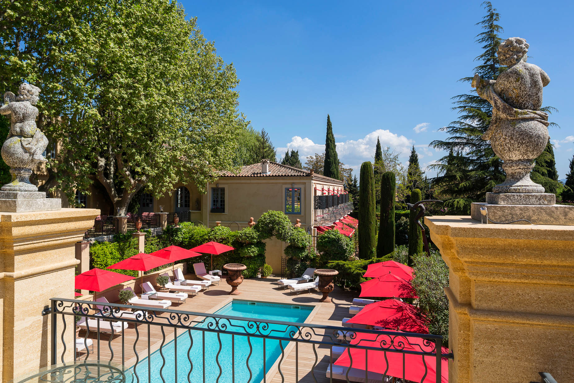 Villa Gallici Relais Châteaux Hotel - Aix-en-Provence, France - Pool Deck