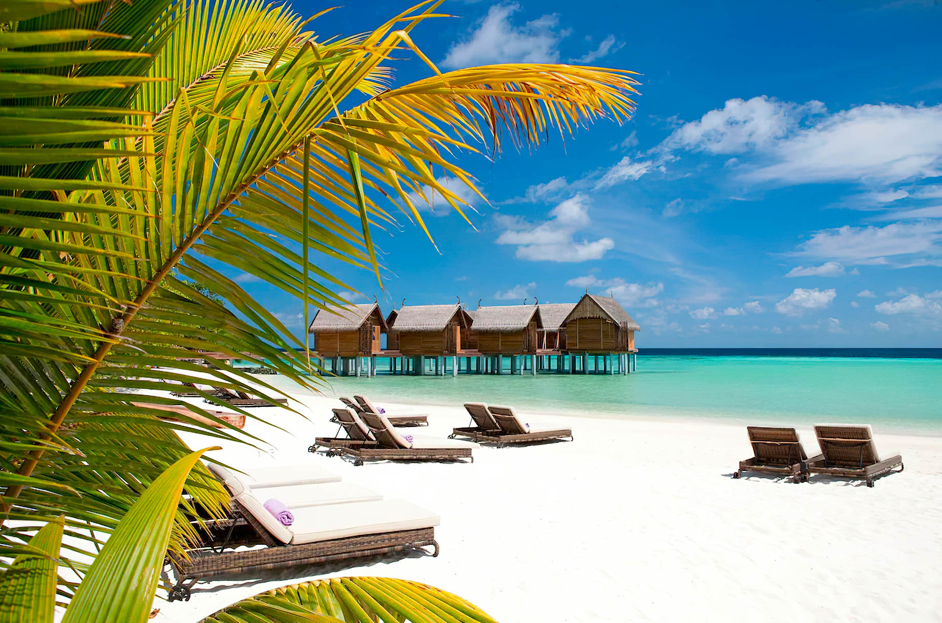 Constance Moofushi Resort – South Ari Atoll, Maldives – Overwater Spa Beach View
