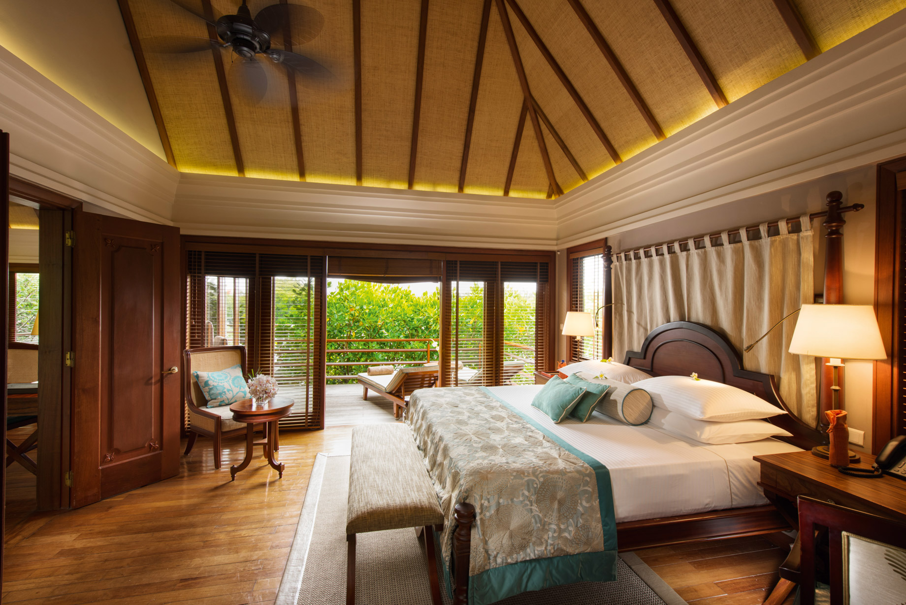 Constance Prince Maurice Resort – Mauritius – Villa on Stilts Bedroom