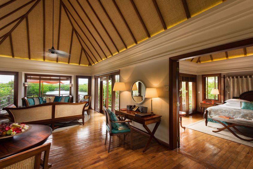 Constance Prince Maurice Resort - Mauritius - Villa on Stilts Interior