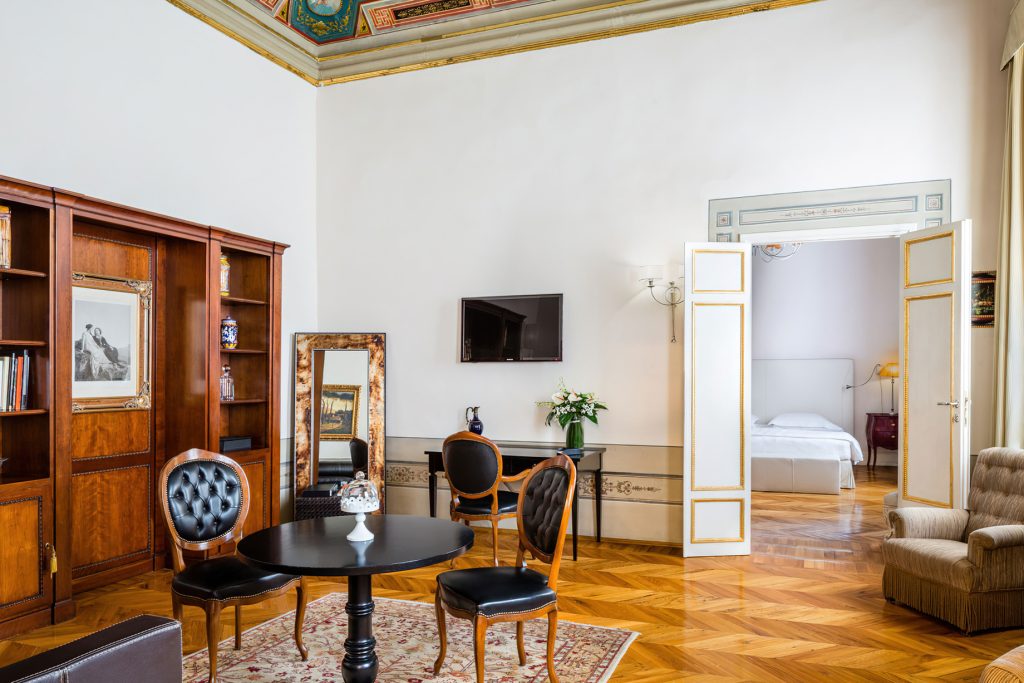 Relais Santa Croce By Baglioni Hotels & Resorts - Florence, Italy - De Pepi Suite