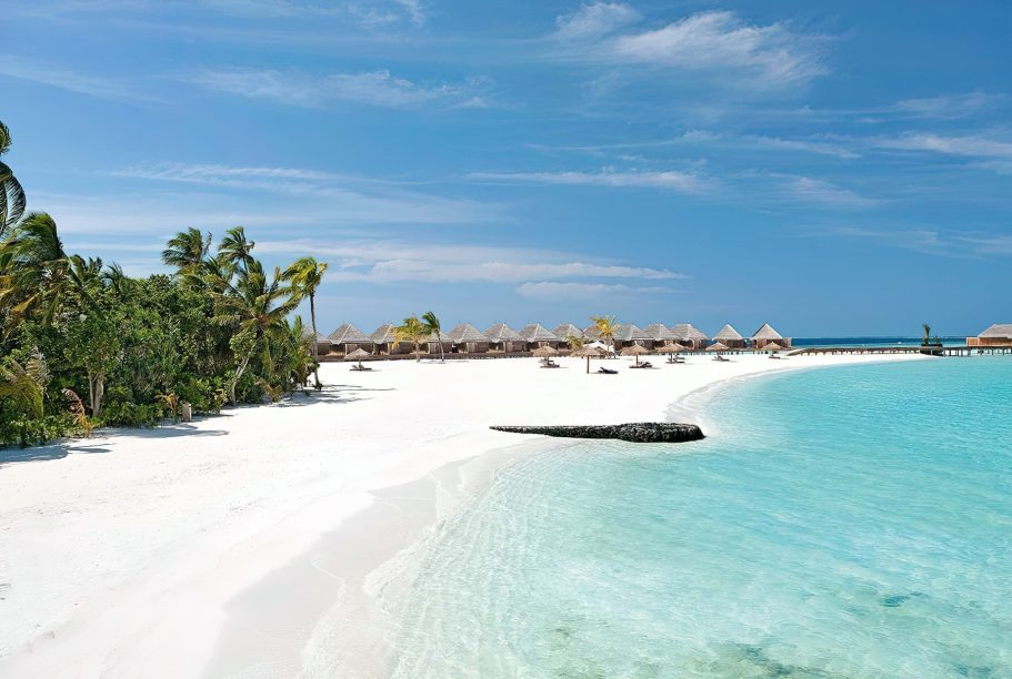 Constance Moofushi Resort - South Ari Atoll, Maldives - Beach Villa View