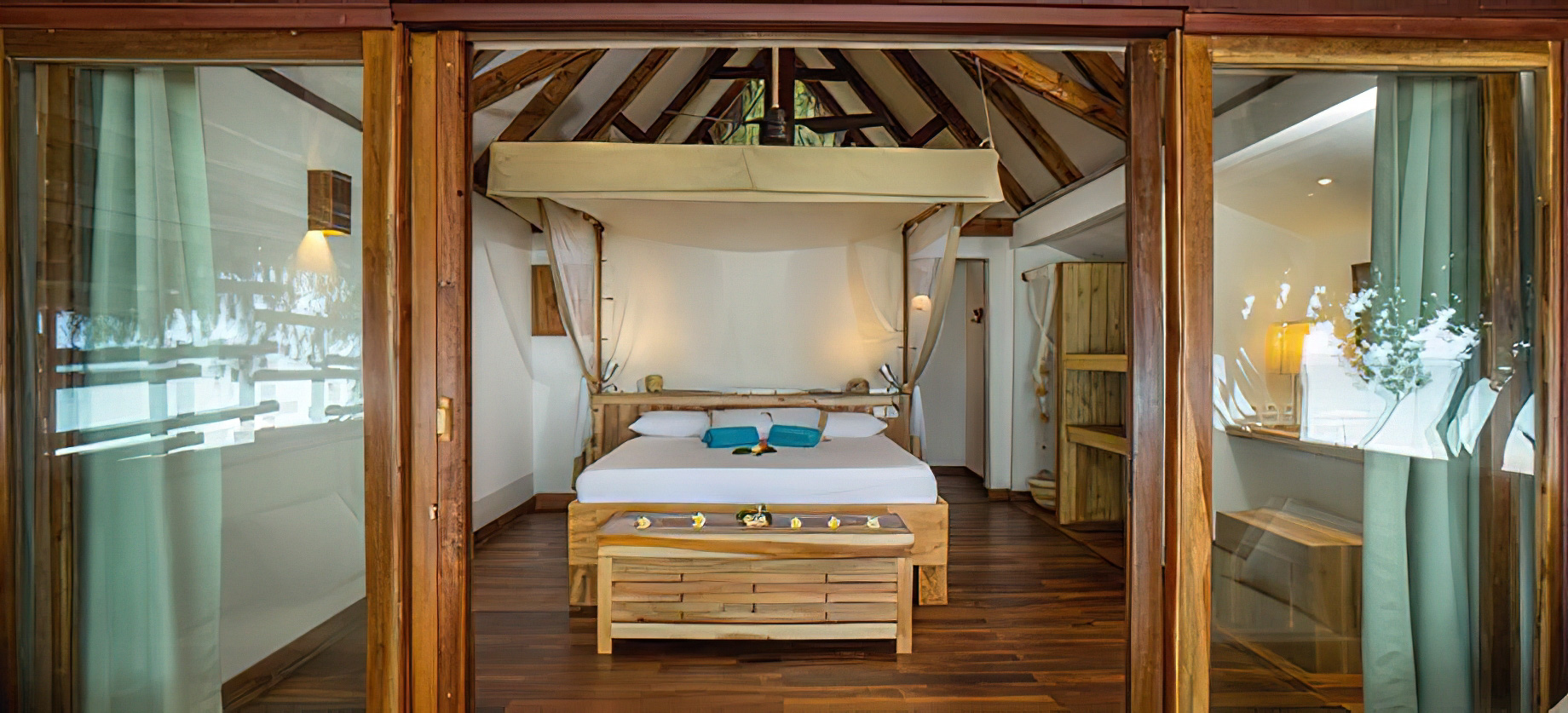 Constance Tsarabanjina Island Resort – Madagascar – North Beach Villa