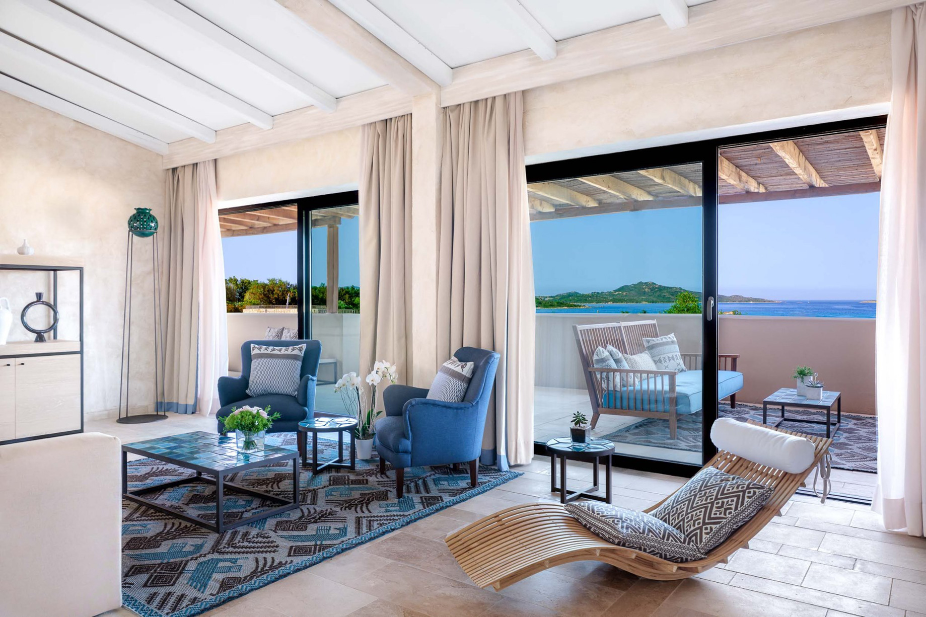 Baglioni Resort Sardinia – San Teodoro, Sardegna, Italy – Maddalena Suite Living Room