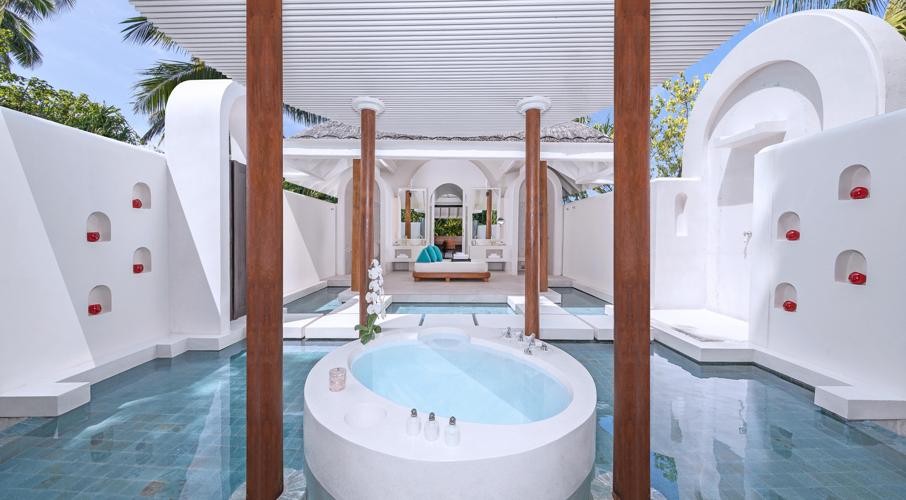 Anantara Kihavah Maldives Villas Resort - Baa Atoll, Maldives - Beach Pool Villa Bathroom