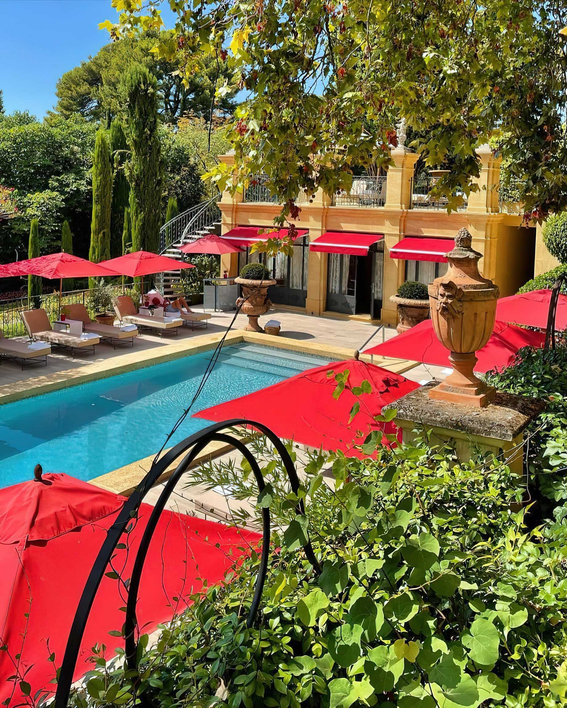 Villa Gallici Relais Châteaux Hotel – Aix-en-Provence, France – Pool Deck