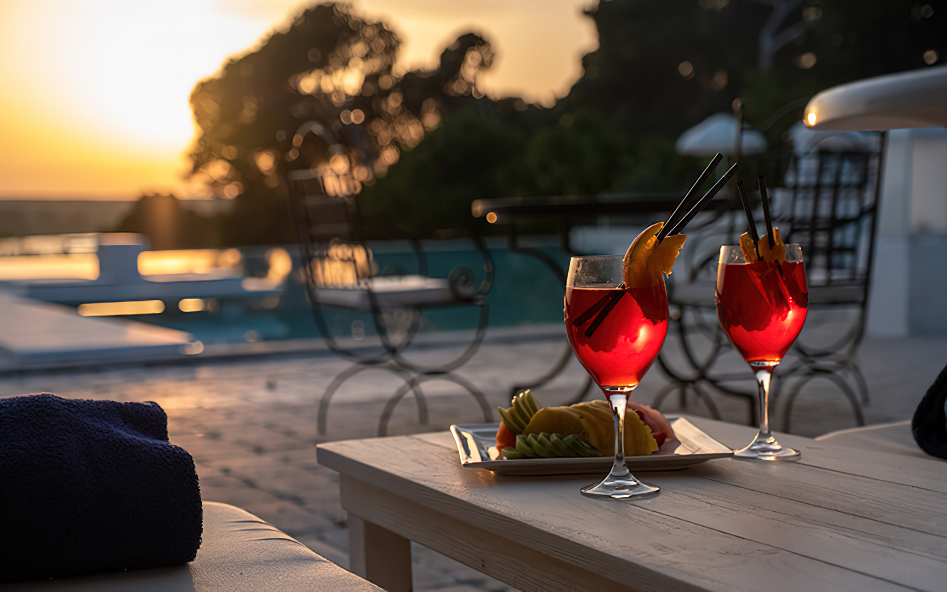 Baglioni Masseria Muzza Hotel - Puglia, Italy - Pool Bar