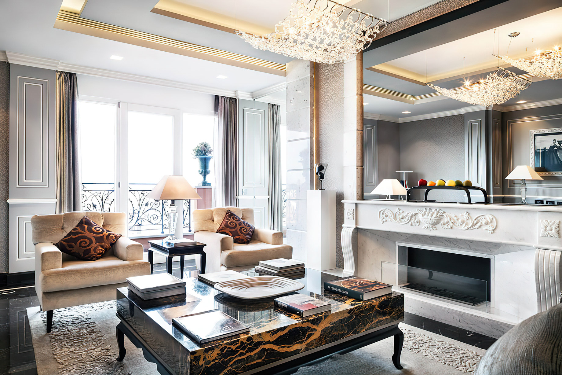 Baglioni Hotel Regina, Roma – Rome, Italy – Roman Penthouse Luxury Apartment Living Room