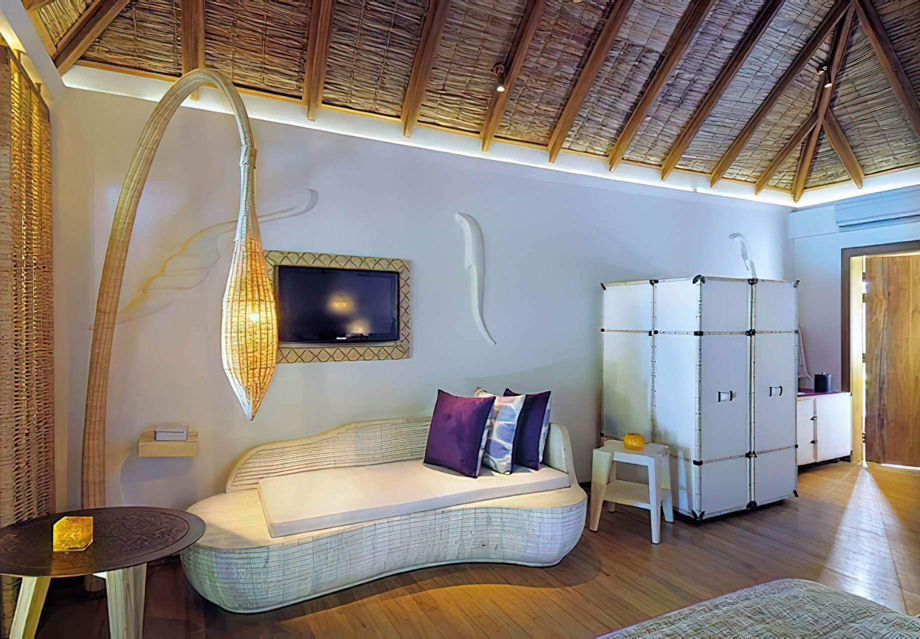 Constance Moofushi Resort – South Ari Atoll, Maldives – Beach Villa Interior