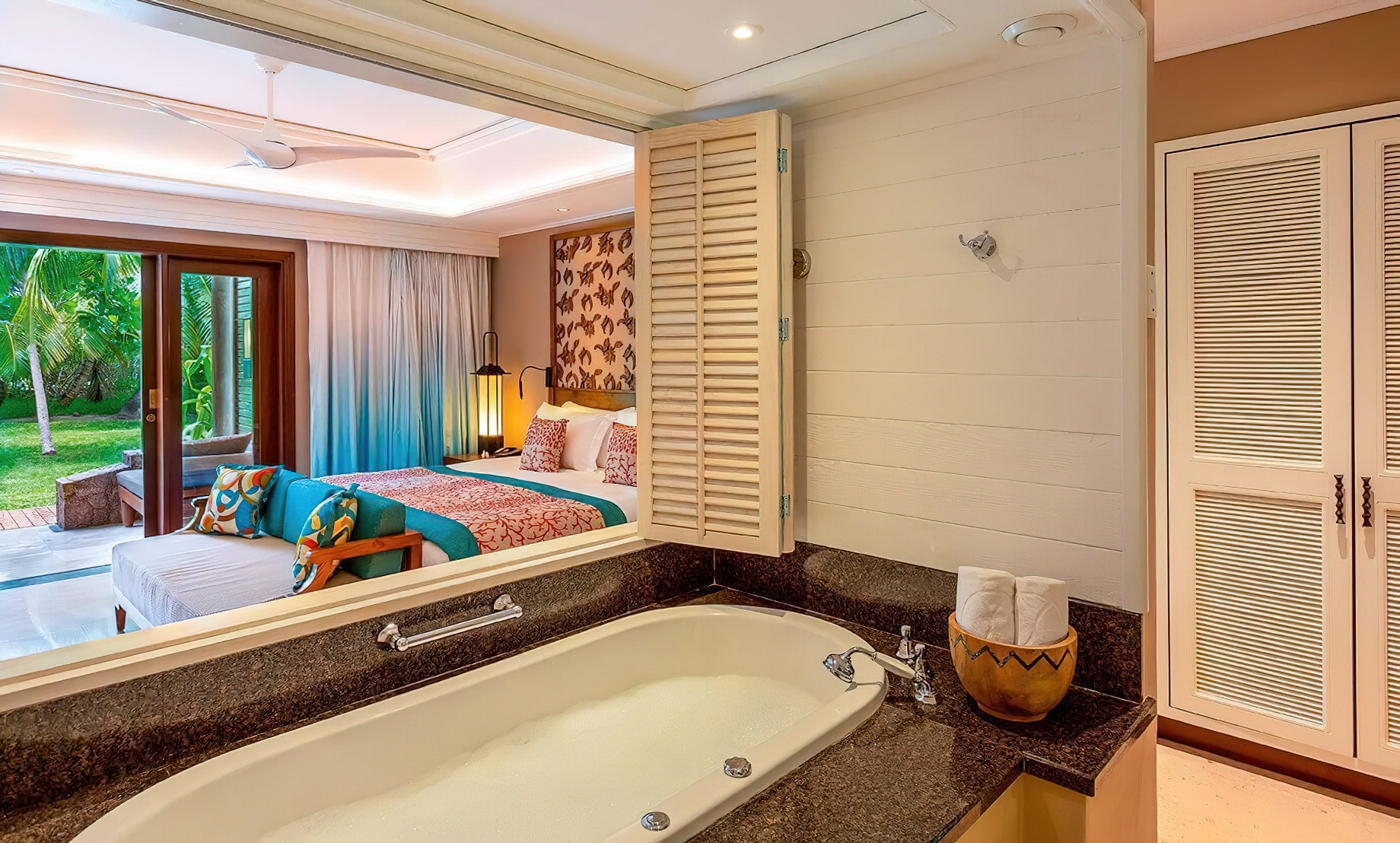 Constance Lemuria Resort – Praslin, Seychelles – Beach Suite Bathroom
