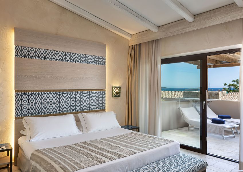 Baglioni Resort Sardinia - San Teodoro, Sardegna, Italy - Sea View Suite Bed